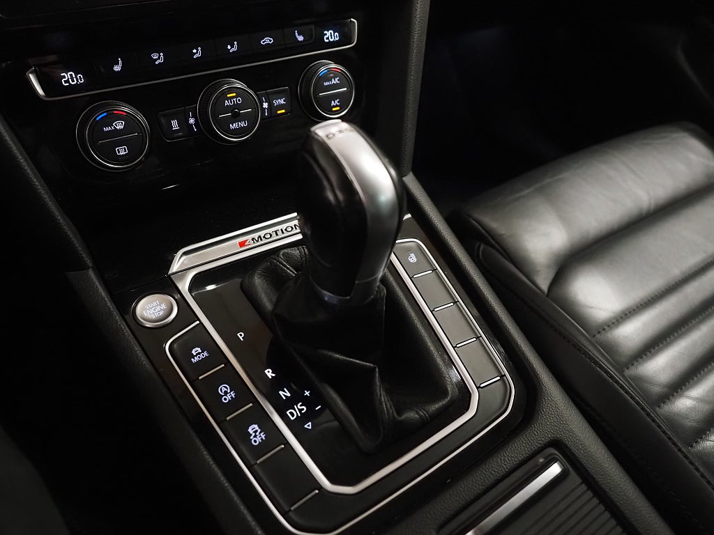 Volkswagen Passat SC 2.0 TDI 4Motion GT R-Line Cockpit Drag Skinn Kamera 2018