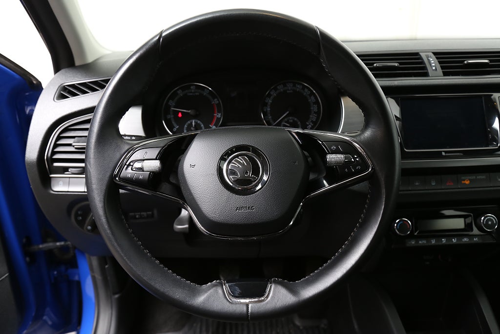 Skoda Fabia 1,0 TSI 95hk Style 5D Komfortpaket Colorconcept 2021