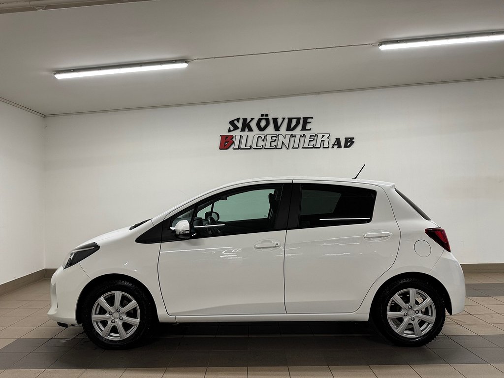 Toyota Yaris 1.33 VVT-i Edition Feel/1-Ägare/Nyservad/Kamera