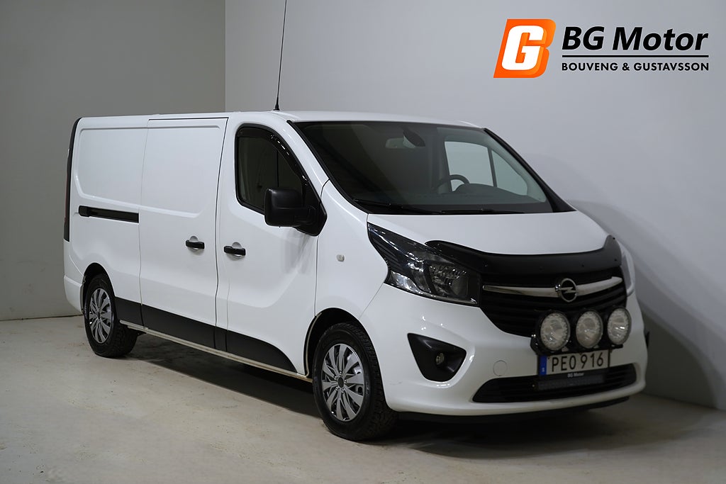 Opel Vivaro 1.6 CDTI BIturbo 125HK Drag/Värmare/PDC/Leasbar