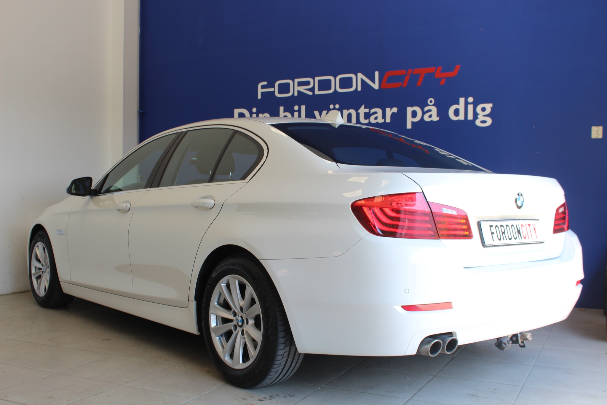 BMW 520 2015, bild 3/39