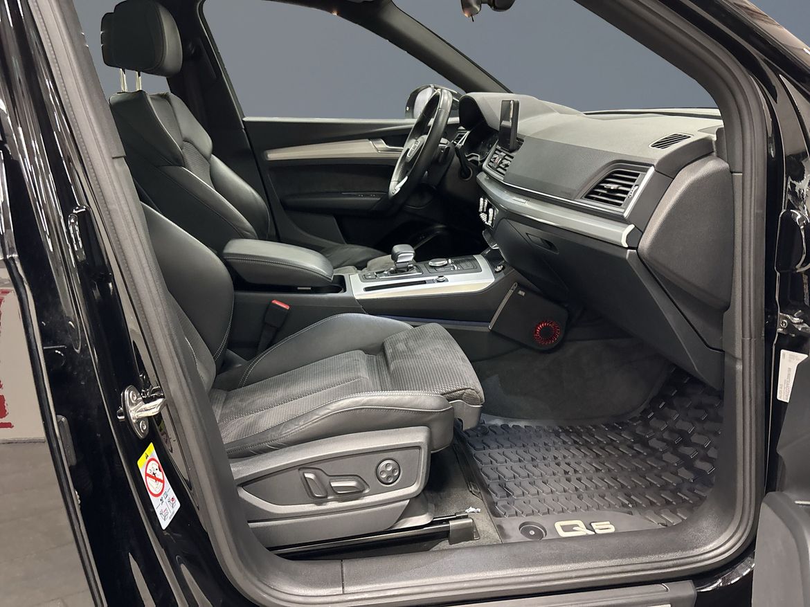 Audi Q5 55 TFSI e Quattro S-Line 2020, bild 6/10