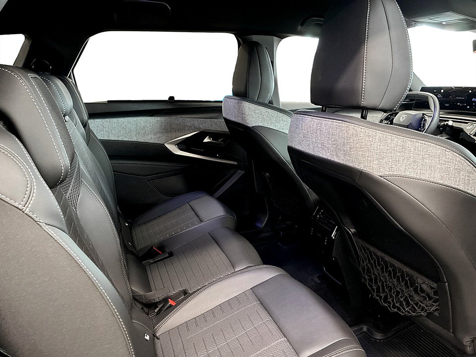 Bild på Peugeot 5008 GT Hybrid 145hk Aut 7-SITS B-KAMERA CARPLAY