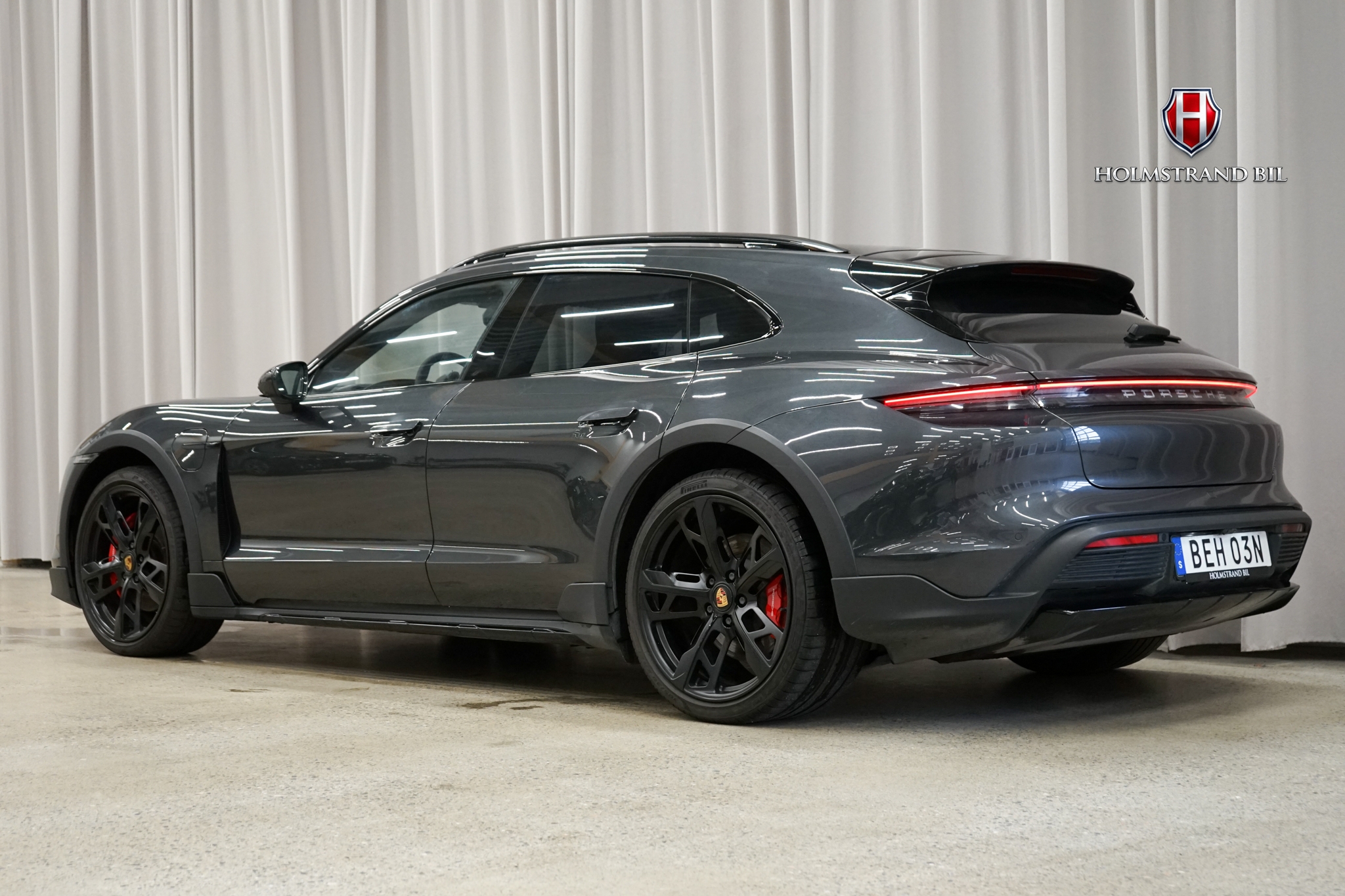 Porsche Taycan 2021, kuva 5/10