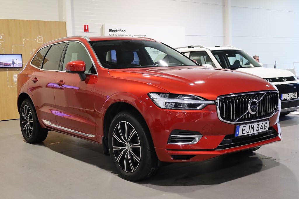 Volvo XC60 Recharge T6 AWD Inscription Orrefors Pano Drag H&K Navi 2021