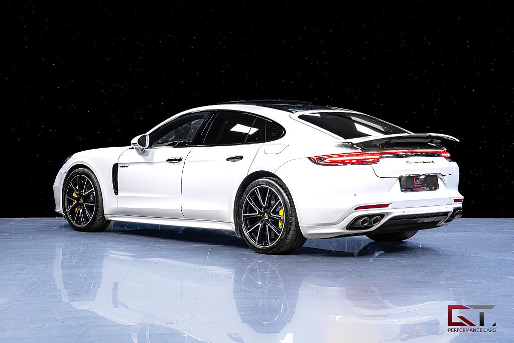Porsche Panamera Turbo S E-Hyb PCCB Bur3D PDCC SportDesign Pano 18-vägs