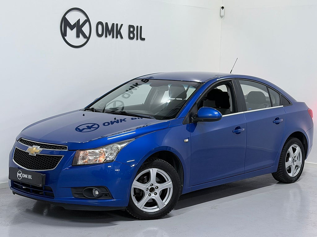 Chevrolet Cruze 1.8 / Nyservad /Nybesiktigad