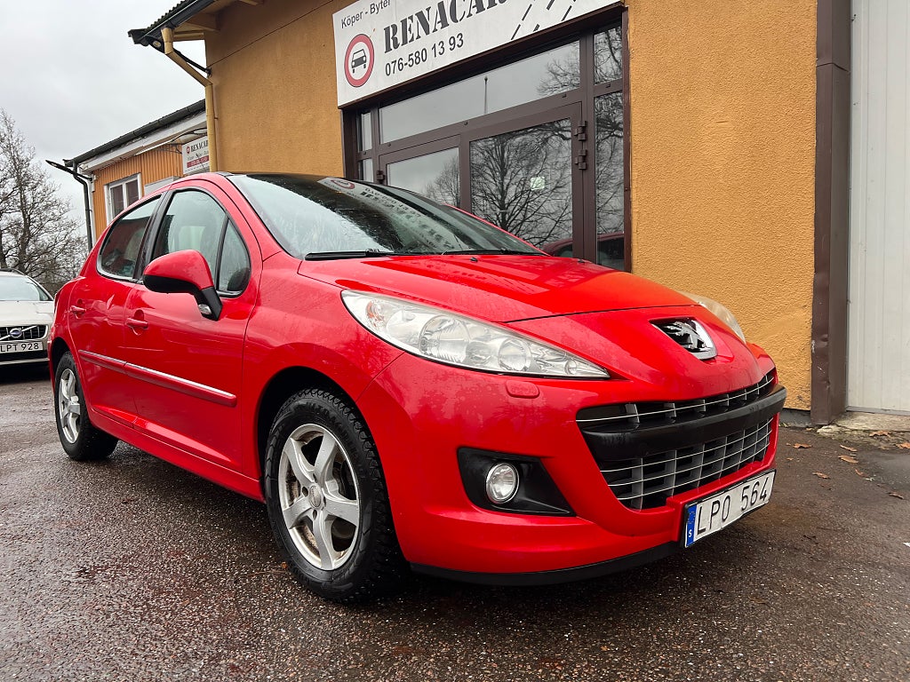 Peugeot 207 5-dörrar 1.6 HDi FAP Bes Drag/Avb:-324 kr / mån