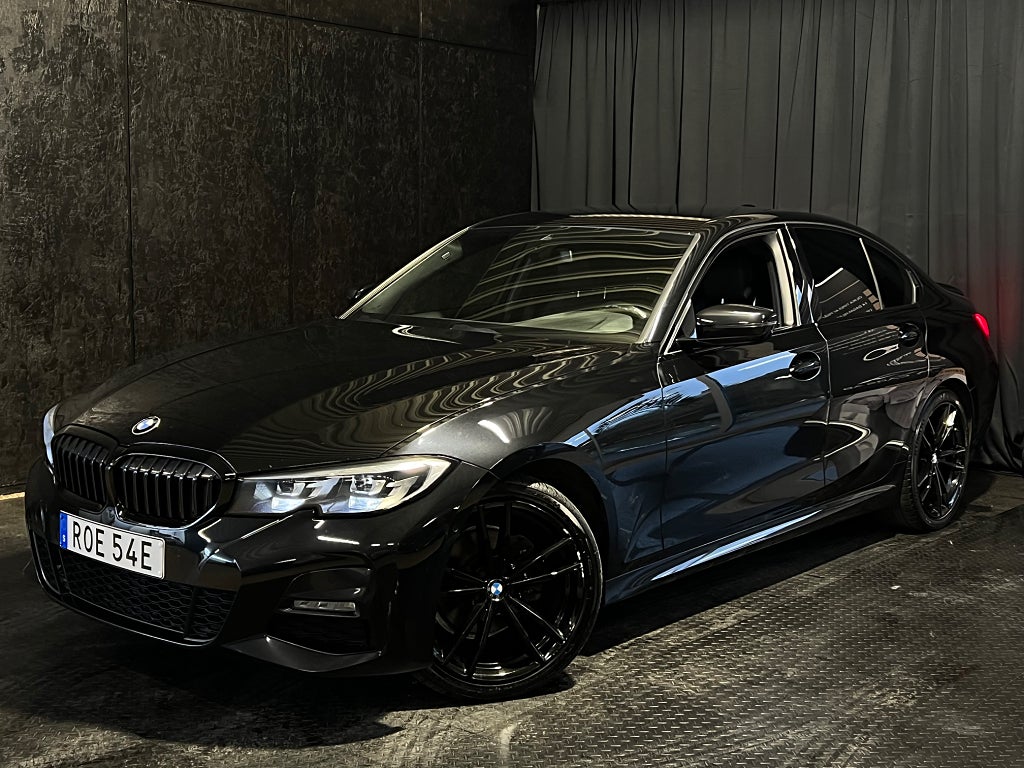 BMW 320 d xDrive Sedan M Sport/Värmare/Drag/Cockpit/Keyless