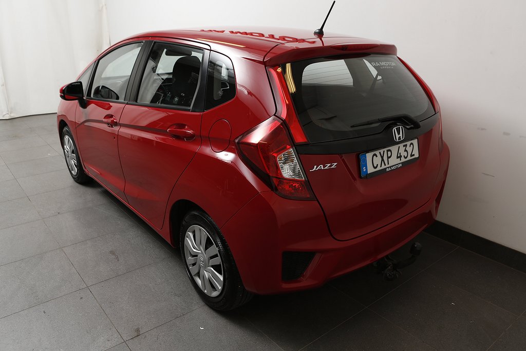 Honda Jazz 1,3 i-VTEC 102hk 5D 1ägare Motorv Dragkrok 2016