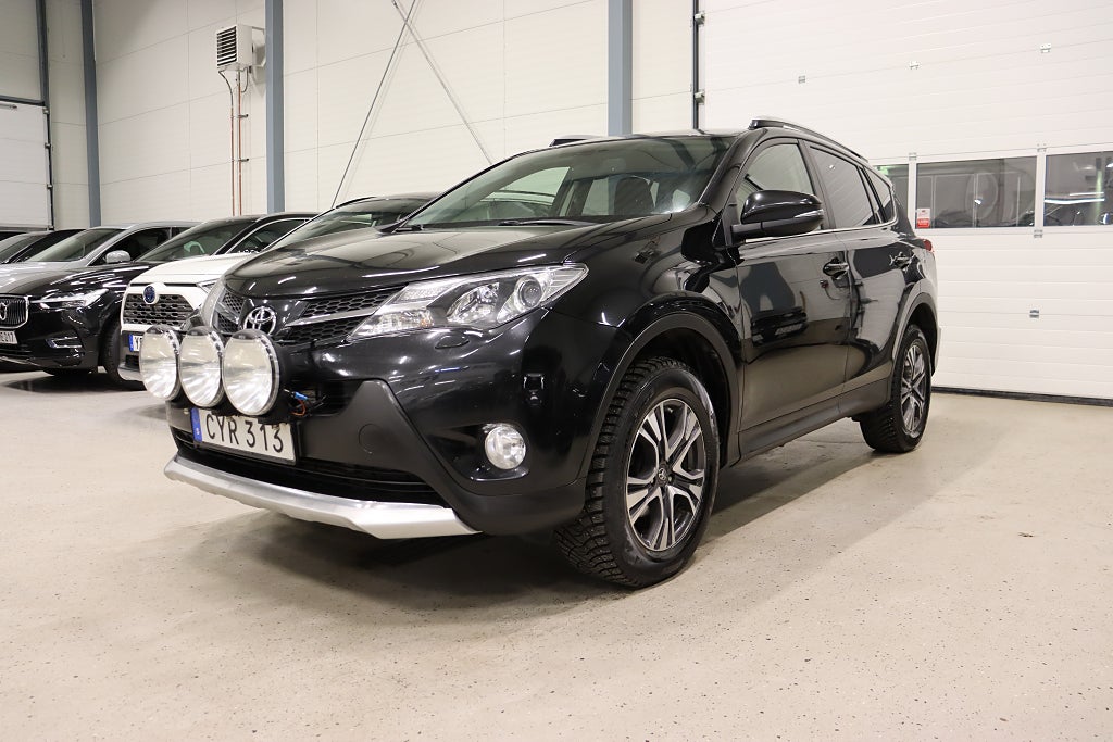 Toyota RAV4 2.2 D-4D AWD Edition Feel M-Värm Drag 150hk