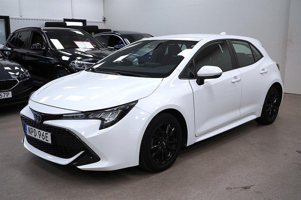 Toyota Corolla 1.8 HYBRID e-CVT 1-ÄGARE CARPLAY B-KAMERA