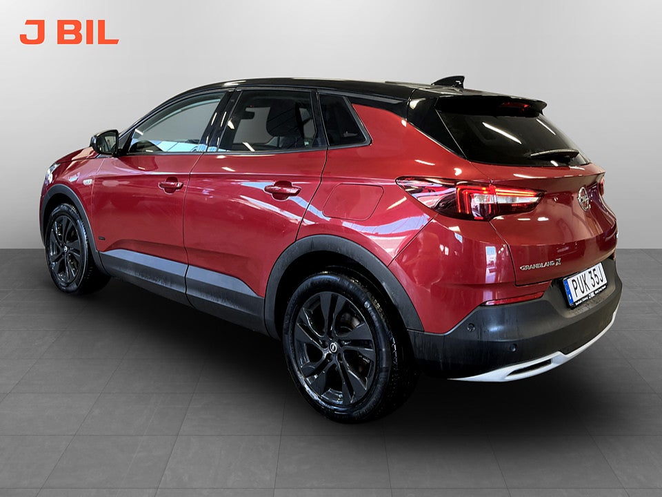Bild på Opel Grandland Designline PHEV 300hk Aut AWD KAMPANJRÄNTA 3,99%