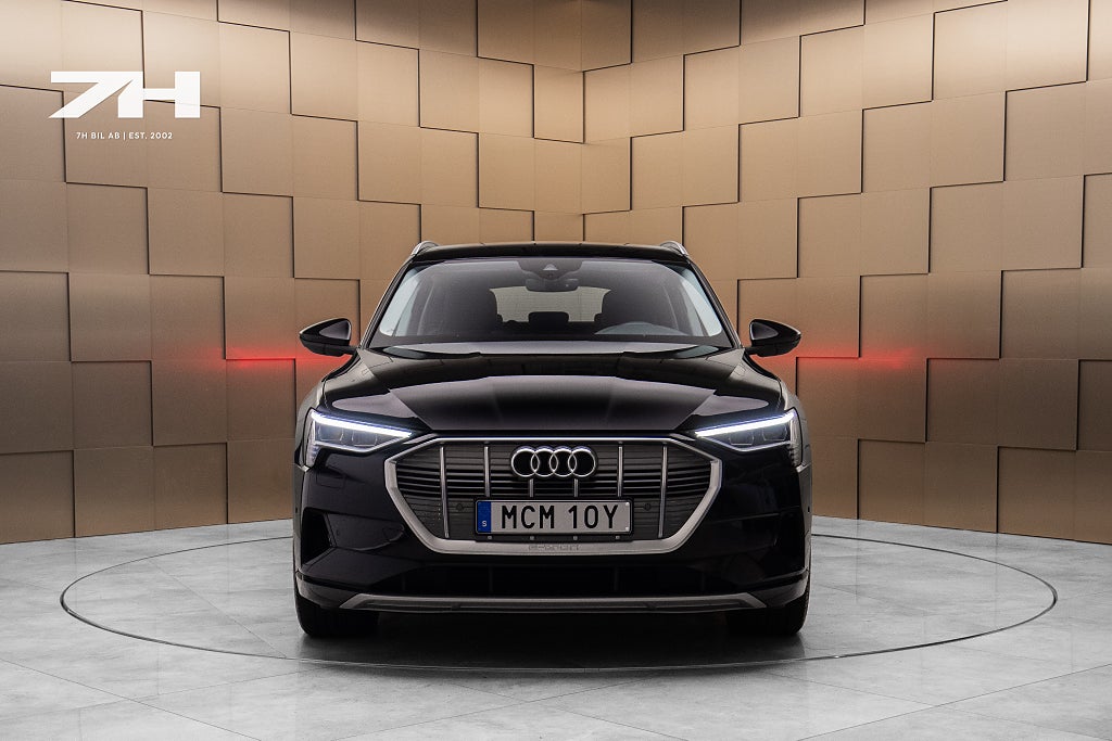 Audi E-Tron 55 quattro Luftfjädring / Adaptiv Farthållare / B.Kam