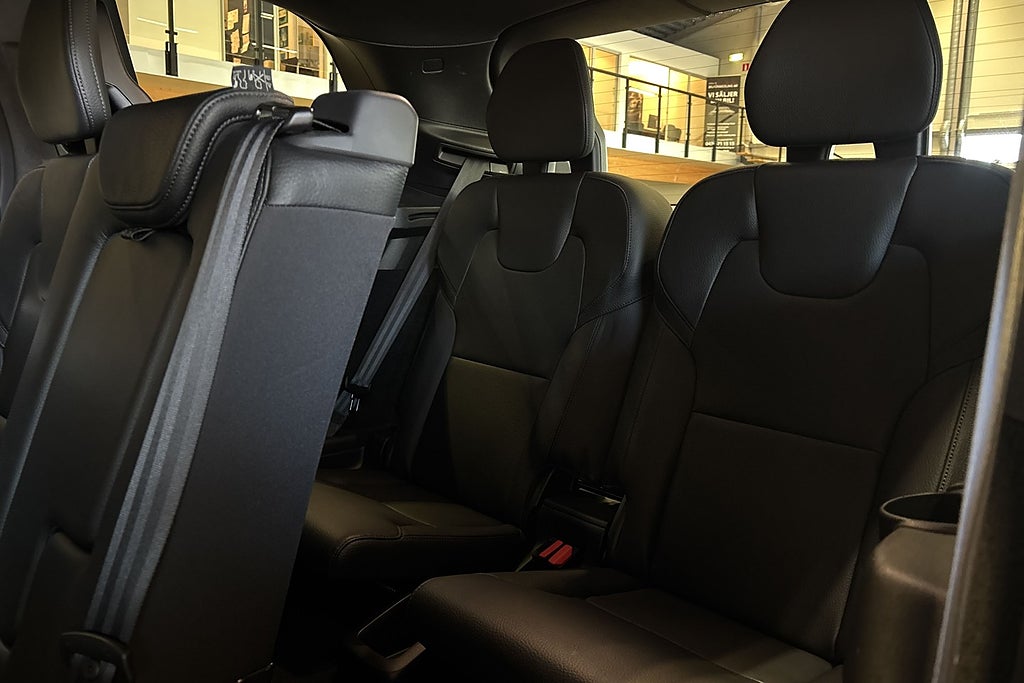 Volvo XC90 7-seater T8 Twin Engine AWD Geartronic Inscription