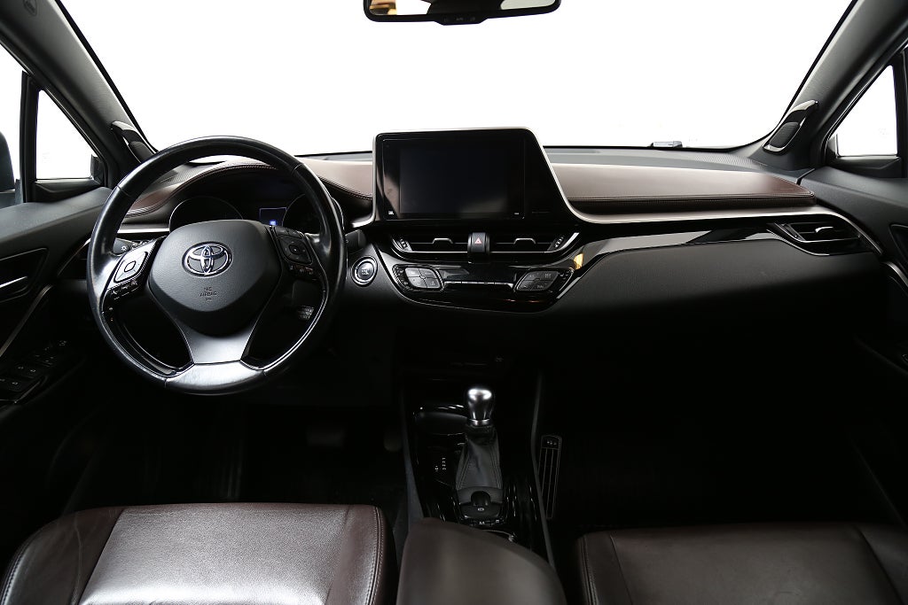 Toyota C-HR 1,2 Turbo AWD Executive Aut Kamera JBL Motorv Drag 2017