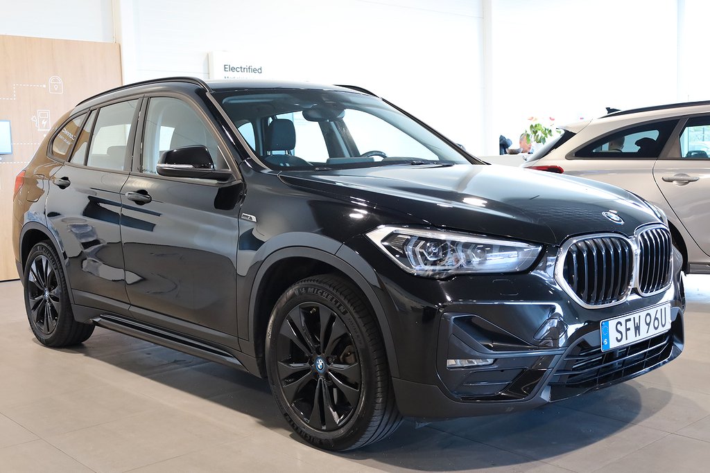 BMW X1 xDrive25e 22hk Sport line Aut HuD Navi Leasbar 2022