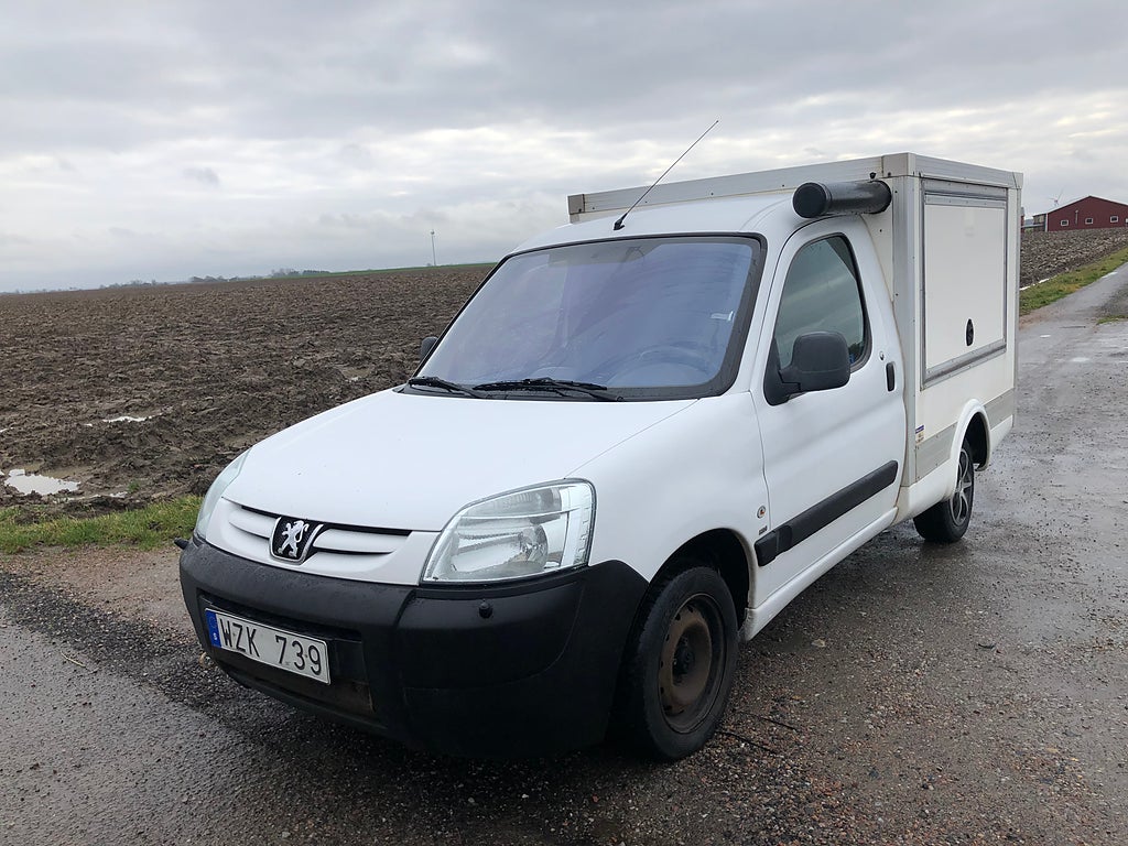 Peugeot Partner Pickup 2.0 HDi Påbyggt SKåp