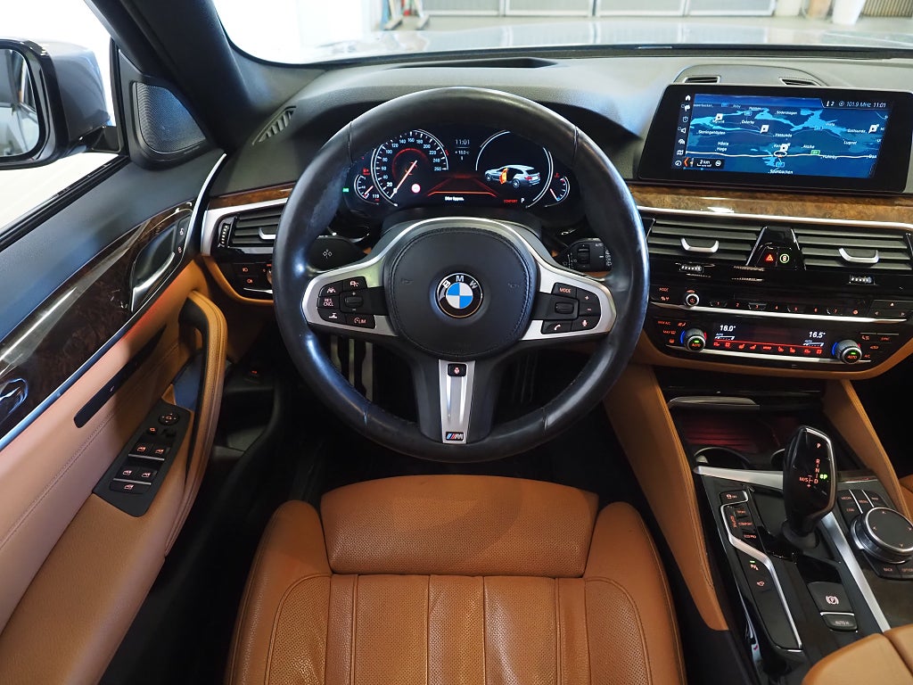 BMW 530 d xDrive 265hk Touring M Sport Pano H/K 360° Se Spec! 2018