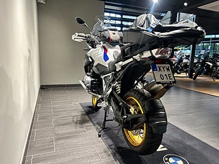 BMW R1250GS /Akrapovic/Performance/Sidoväskor/1128 mil