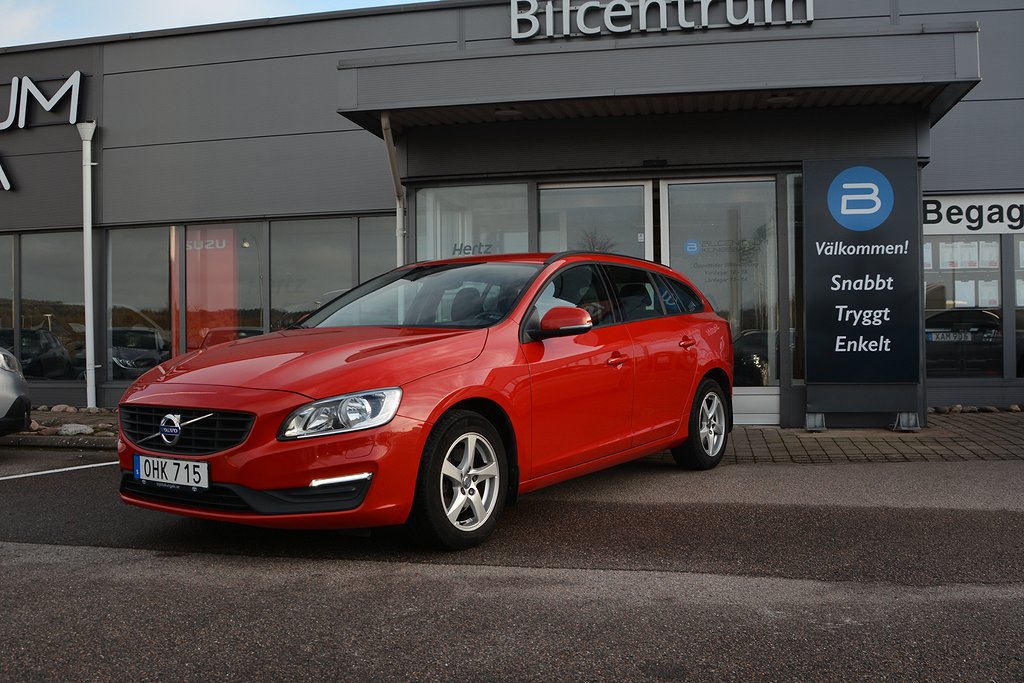 Volvo V60 T3 Automat, p-värmare, Rattvärme, PDC