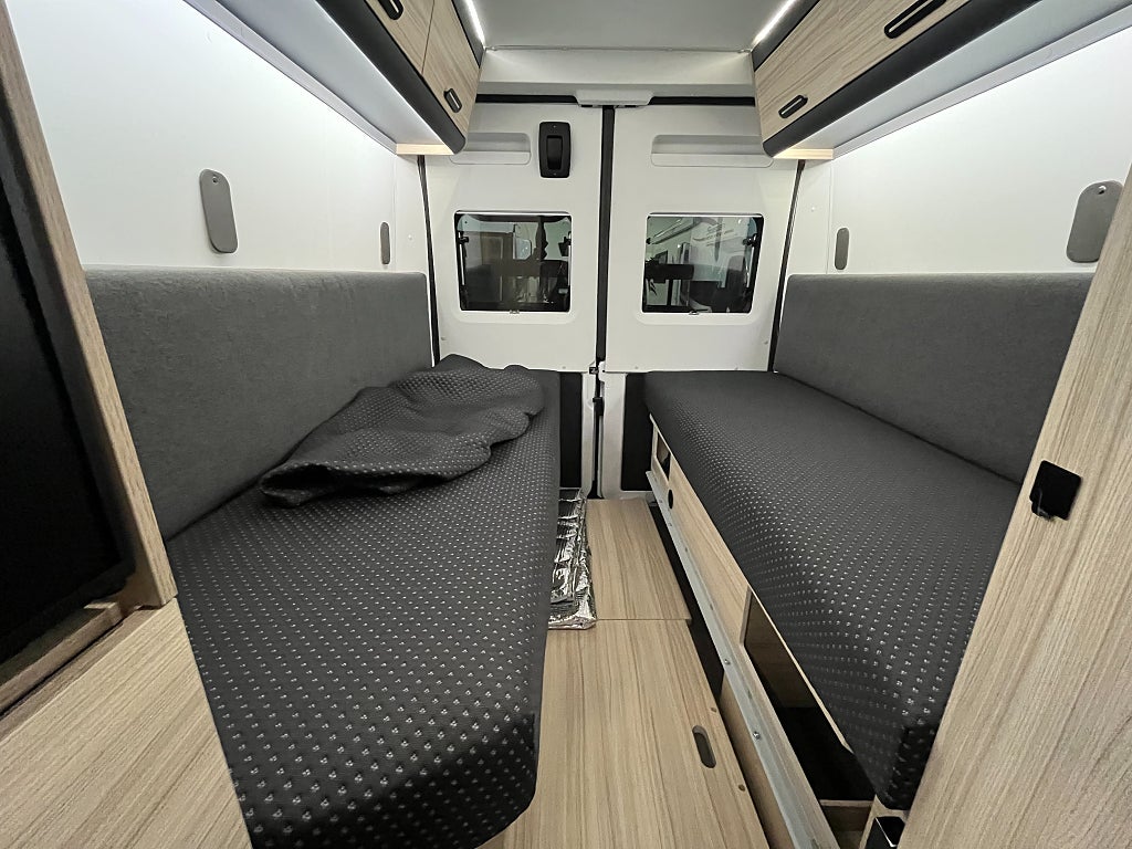 Sun Living V 65 SL / Lithium / Solcell / Automat / Truma D6E - Sun Living