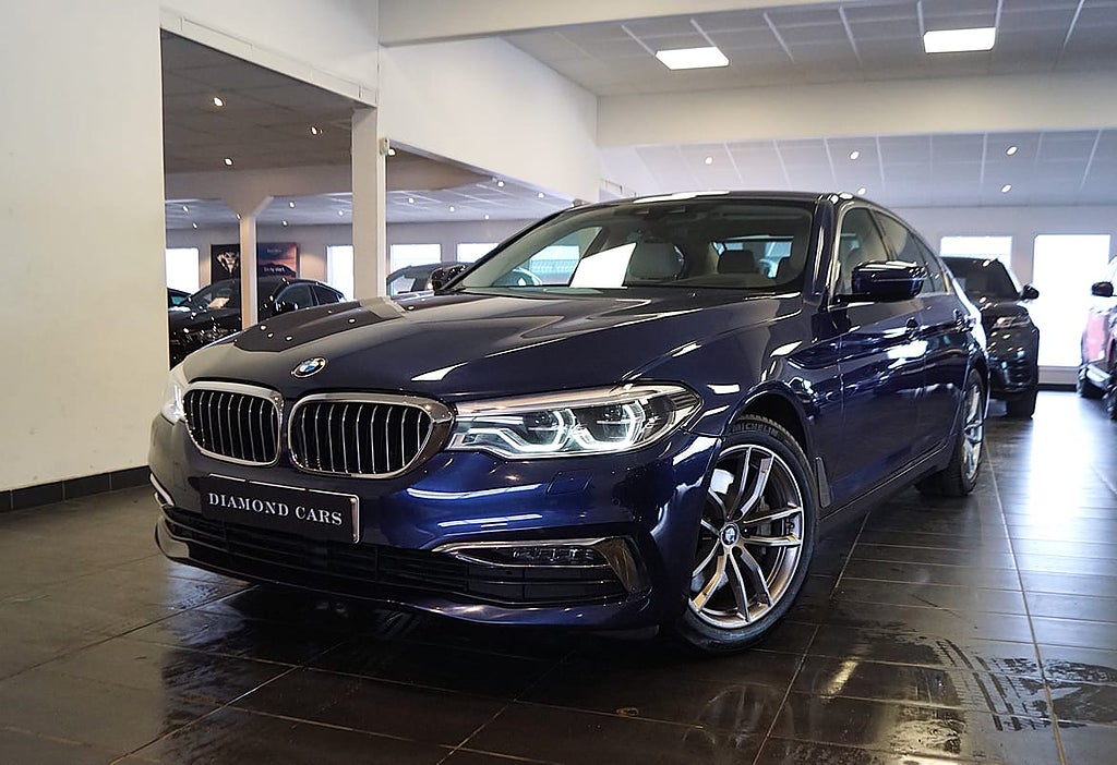 BMW 530i Sedan Luxury Line Head up Helljusassistans
