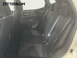SUV Nissan Qashqai 9 av 17