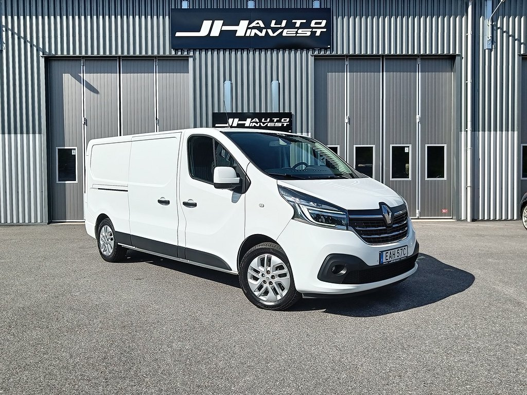 Renault trafic 2.0 dCi EDC Euro6 170hk L2 Nav Värmare Moms