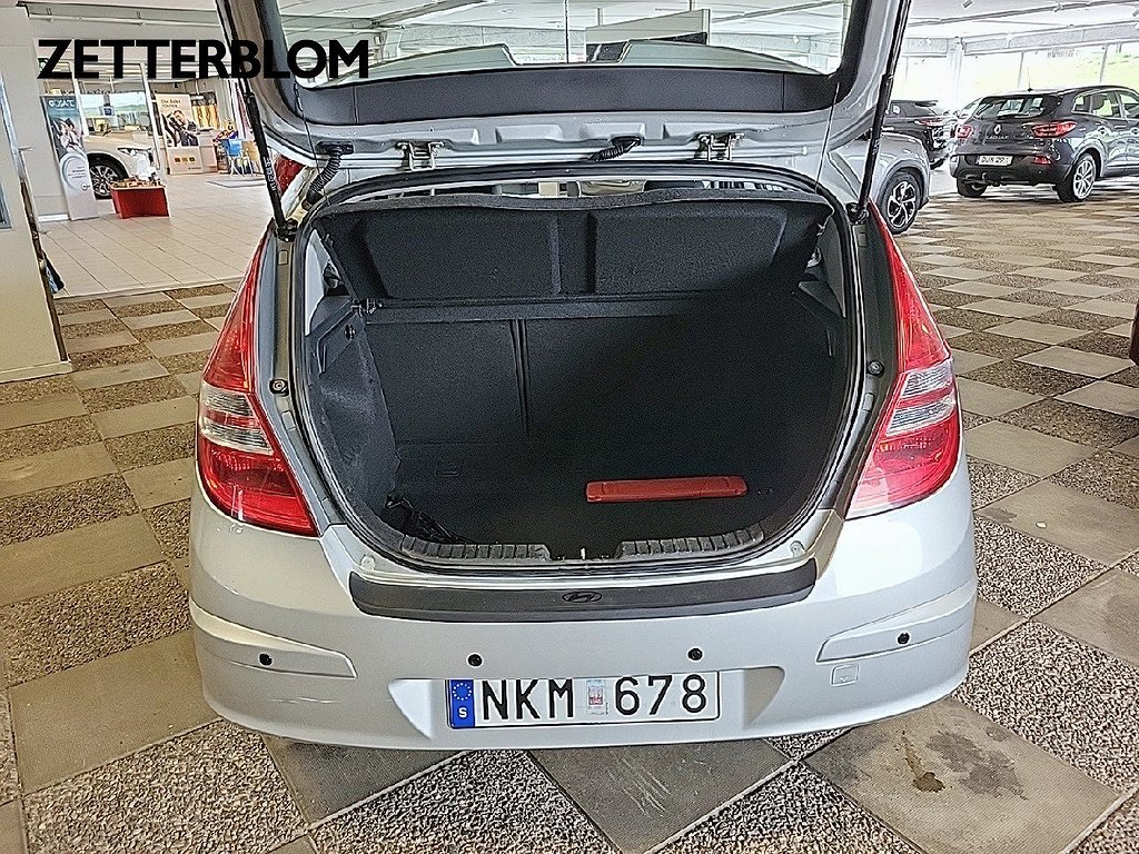 Halvkombi Hyundai i30 6 av 13