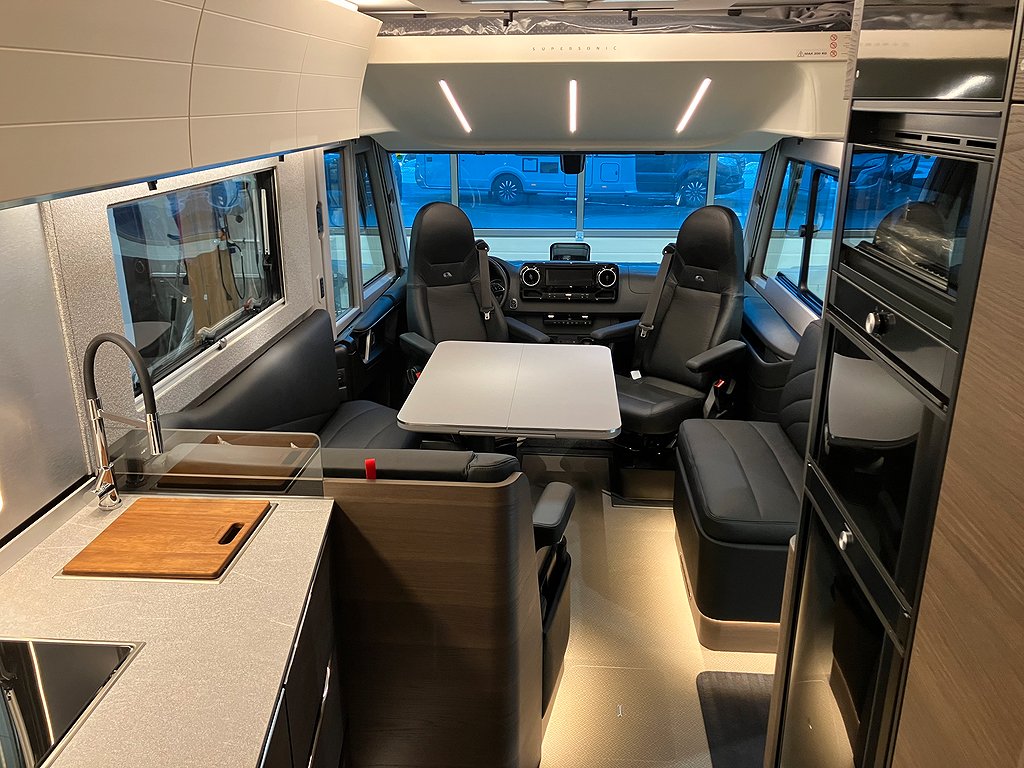 Adria Super Sonic 890 LL / ALDE / AC Bodel / Läder / MB - Adria
