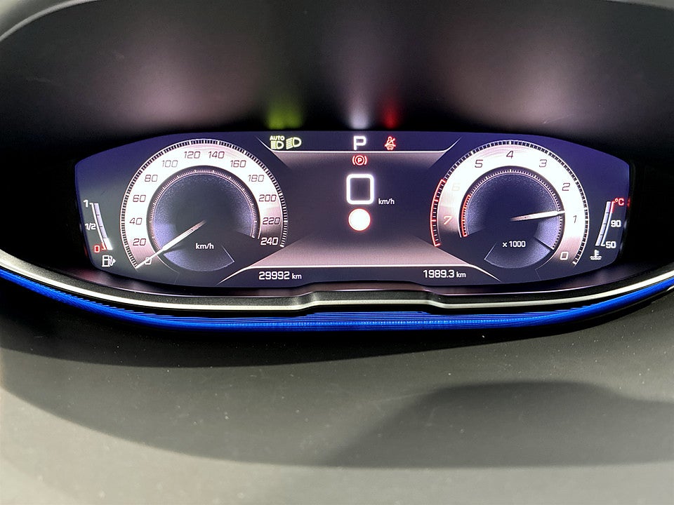 Bild på Peugeot 5008 GT 1.2 PT 130hk Aut 7-SITS B-KAMERA