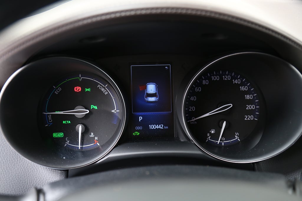 Toyota C-HR 1,8 Hybrid 122hk Executive Aut Skinn JBL Motorv Drag 2018