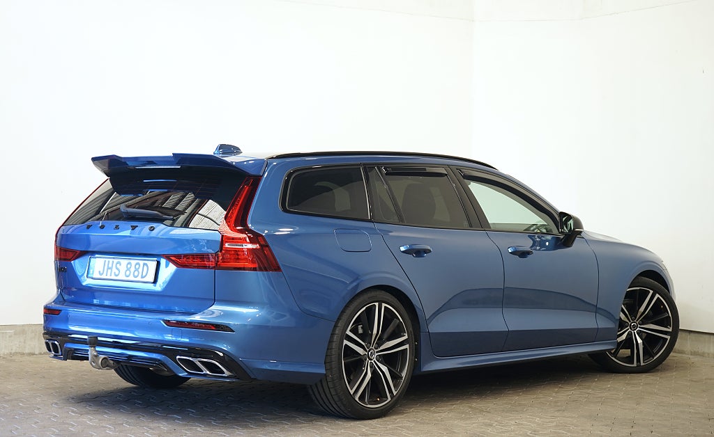 Volvo V60 D3 R-Design Värmare Carplay 360° H/K 150hk
