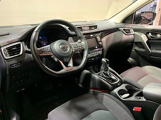 SUV Nissan Qashqai 12 av 20