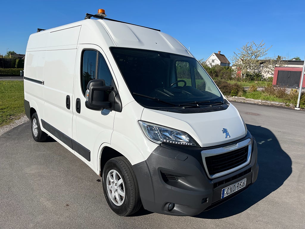 Peugeot Boxer Van 335 2.0 Euro 6