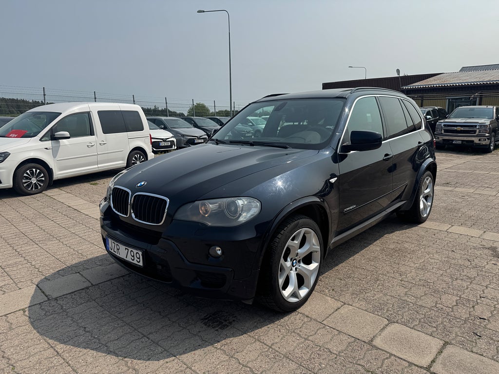 BMW X5 xDrive30d M-SPORT PANORAMA LÄDER 2-ÅRS GARANTI