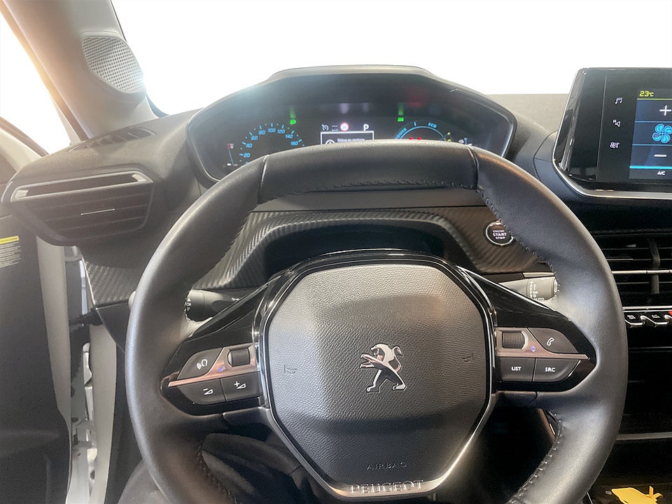 Bild på Peugeot E-208 Active Pack 50kWh 136hk Aut CARPLAY BACKSENSORER