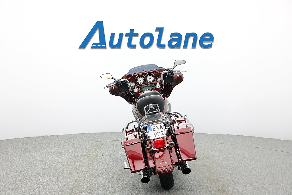 Harley-Davidson Street Glide *RESERVERAD*