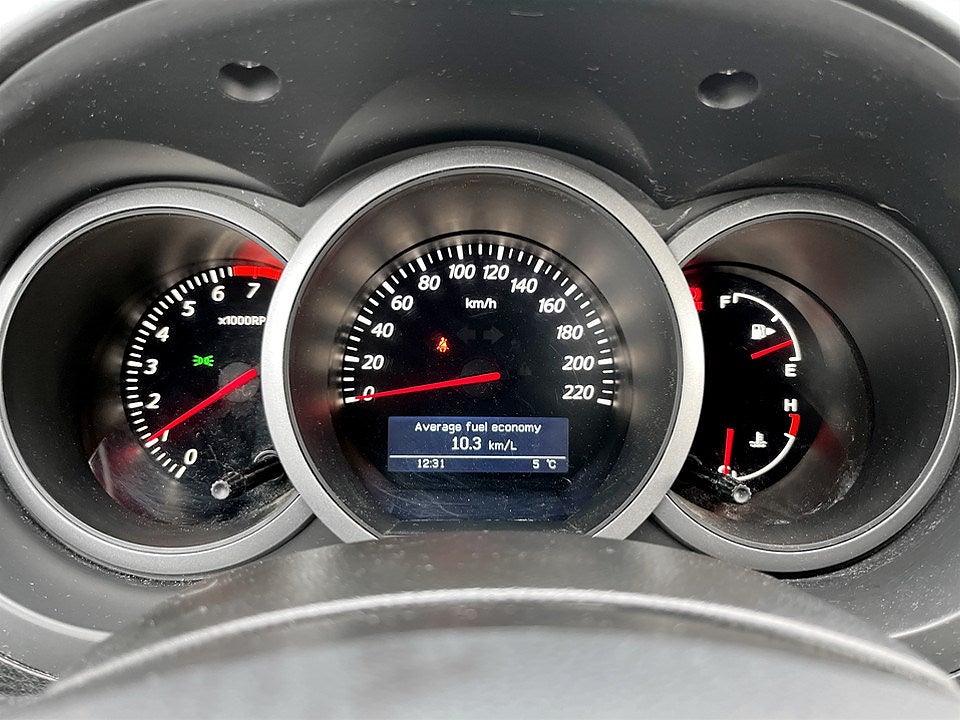 Bild på Suzuki Grand Vitara 5D 2.4 169hk 4WD - MOTORVÄRMARE