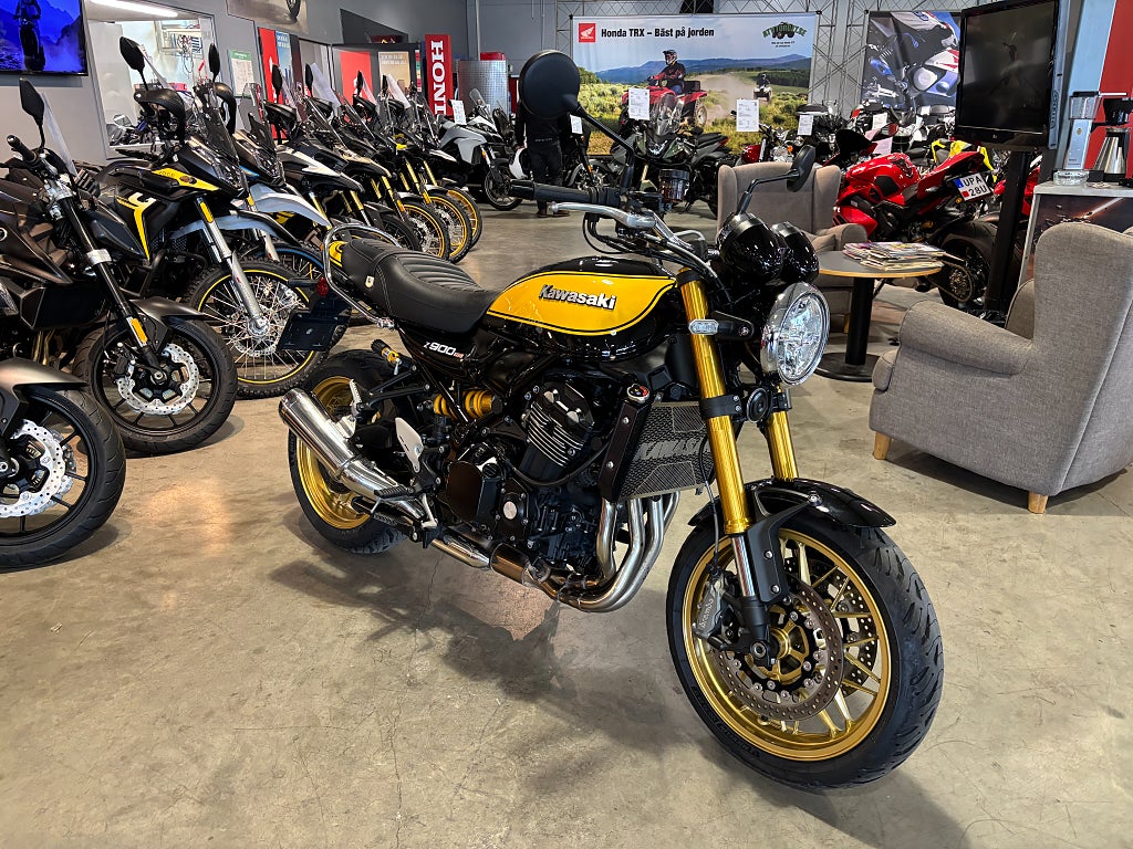 Kawasaki Z900RS SE 