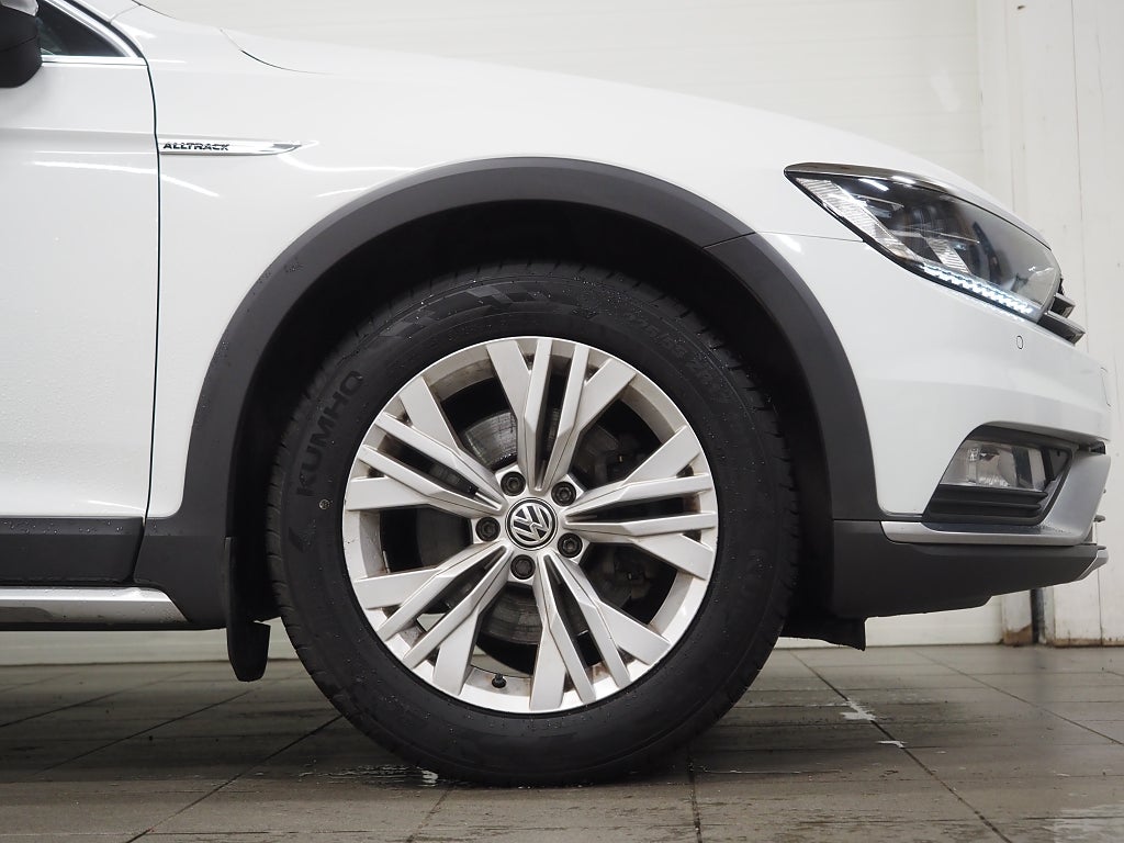 Volkswagen Passat Alltrack TDI 190hk 4M DSG |Drag|D-värm| 2019