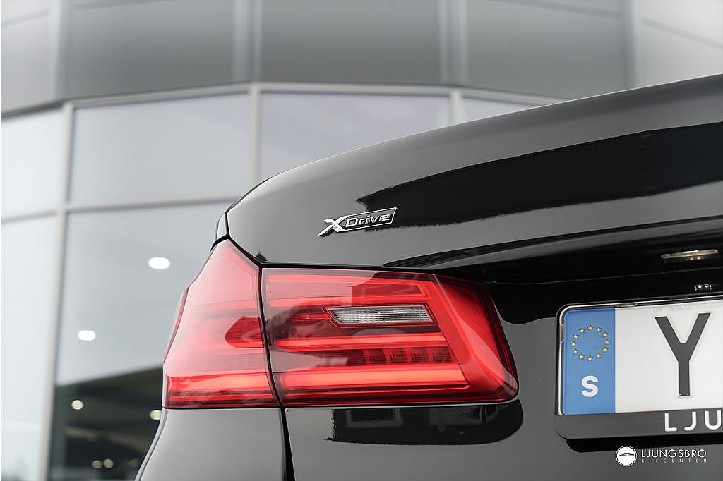 BMW 530 d xDrive M-Sport Innovation 265hk