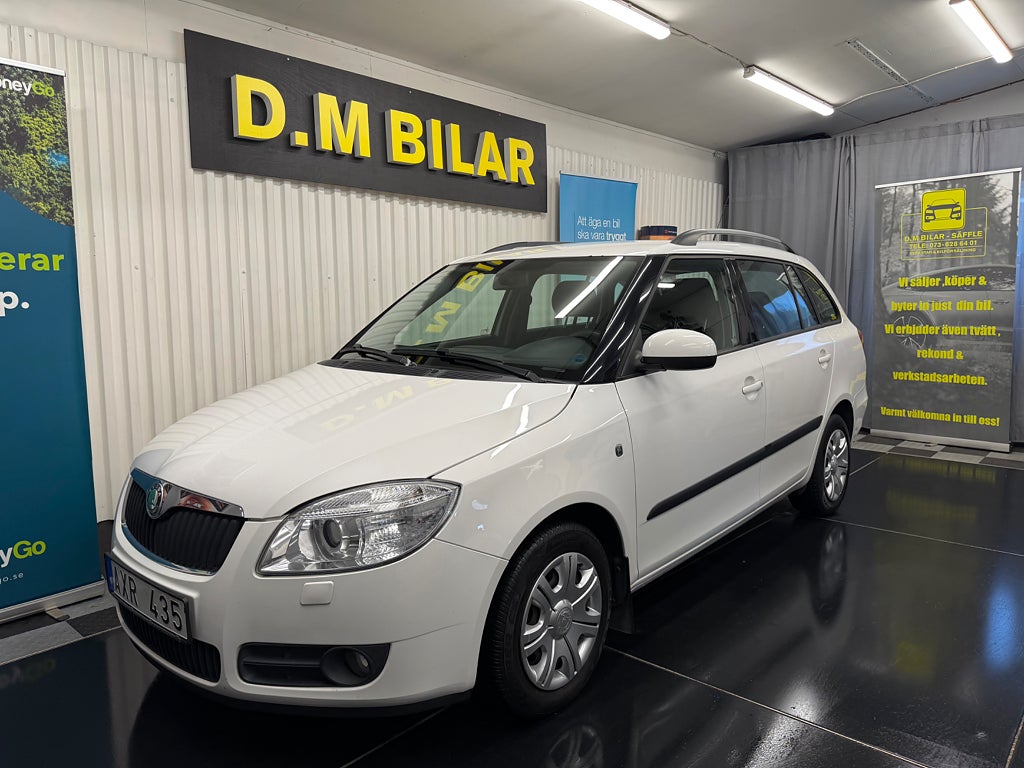 Skoda Fabia Kombi 1.6 Ambiente Euro 4,NYBESIKTAD 
