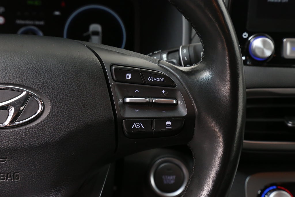 Hyundai Kona 64 kWh Advanced 204hk Skinn KRELL Head-up Nybilsgaranti 2022