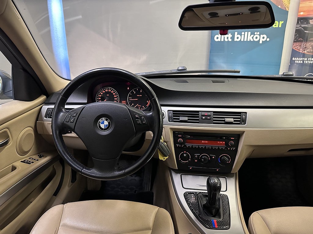 BMW 320D Sedan Advantage Fullservice | Nybesiktad | Skinn