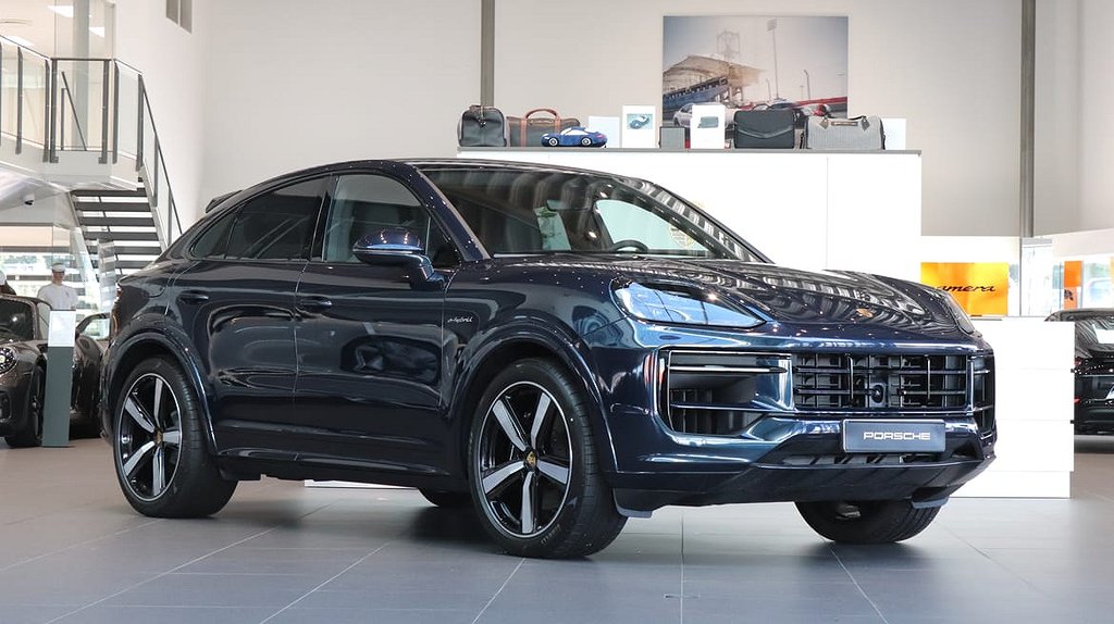 Porsche Cayenne Coupé E-Hybrid Burmester®/Sportavgassystem/Sport Desingpaket