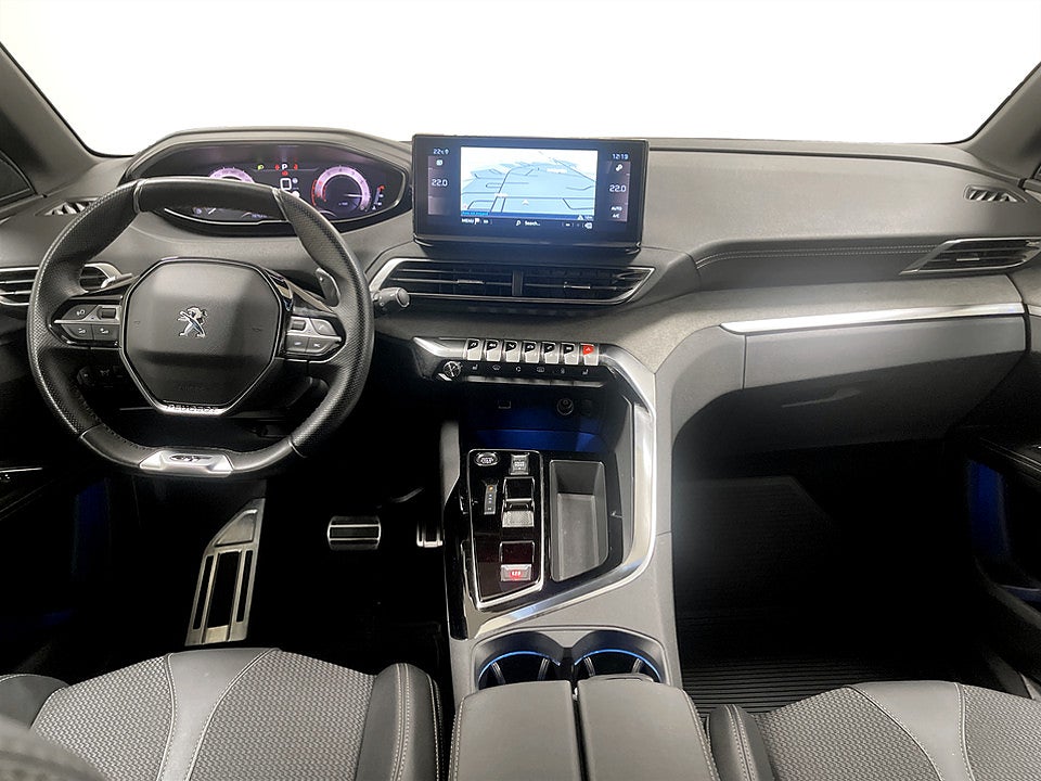 Bild på Peugeot 5008 GT 1.2 PT 130hk Aut 7-SITS B-KAMERA CARPLAY