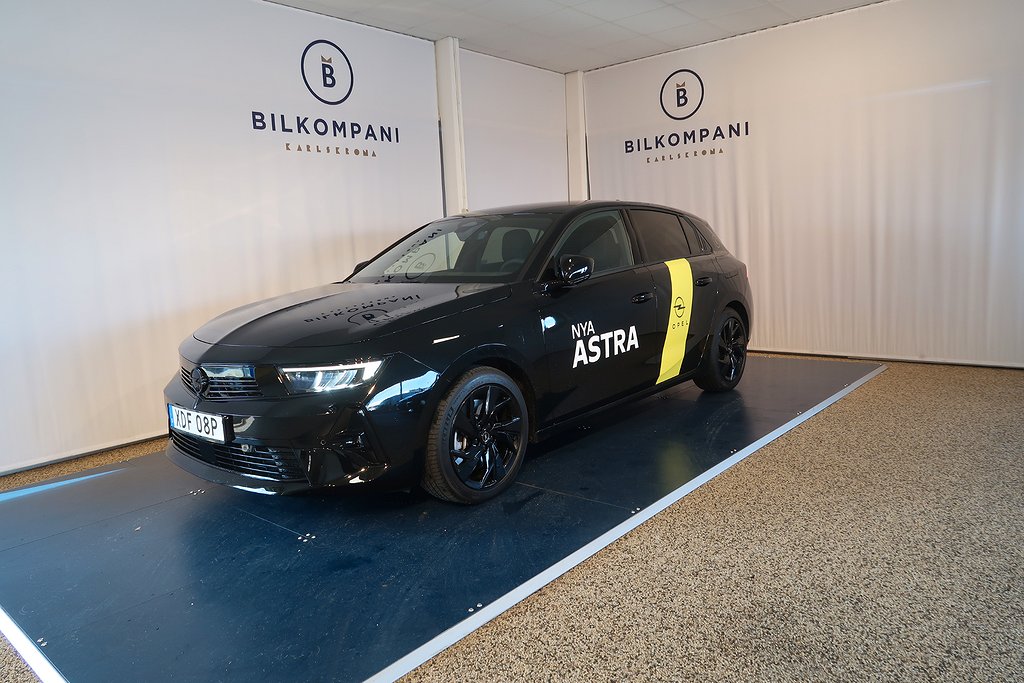 Opel Astra PHEV 180hk 360-kamera Dragkrok Rattvärme Carplay Moms 2022