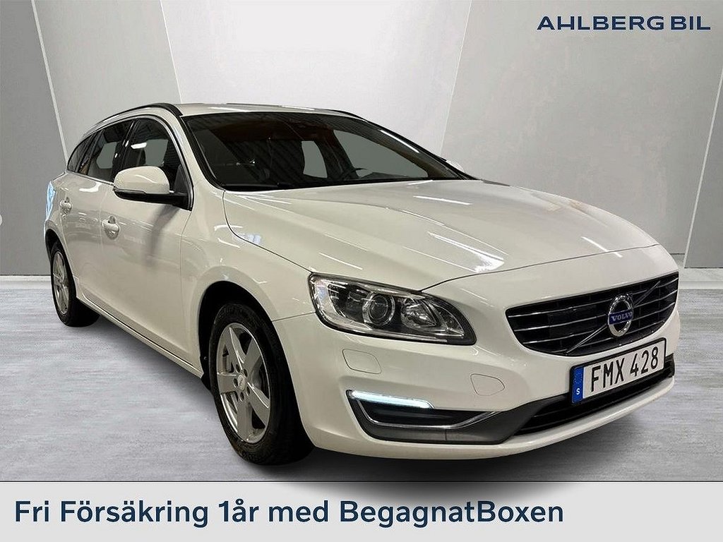 Volvo V60 D4 AWD Momentum Business E, Vinteehjul ingår, Rattvärme, Adaptiv